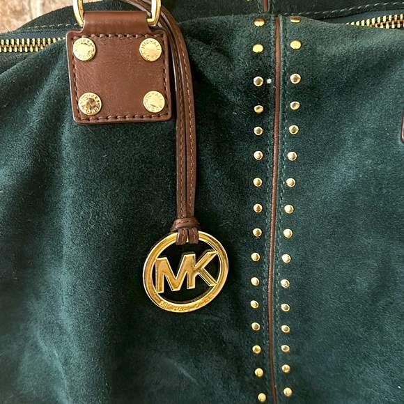 Michael Kors oversized studded suede shoulder bag tote - Picture 4 of 13